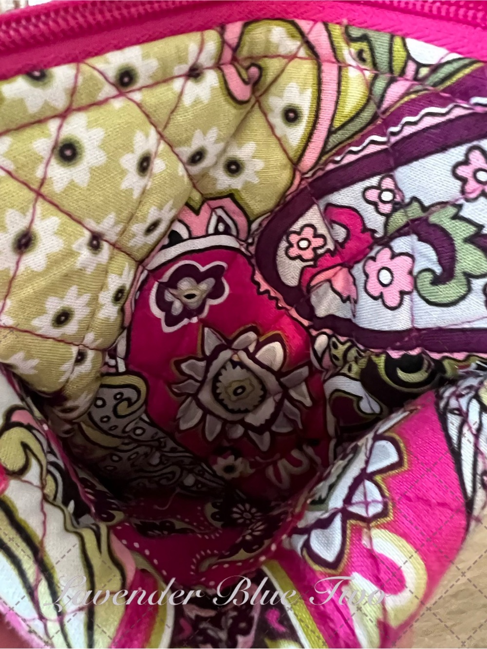 VERA BRADLEY Very Berry Paisley  2010 Little Lizzy Crossbody Purple Pink Y2K - Picture 4 of 16